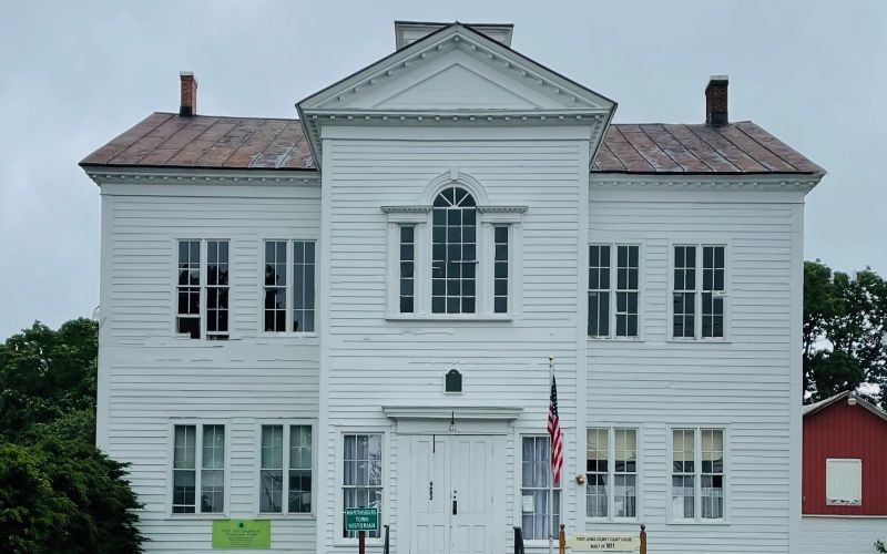 Martinsburg Town Hall/First Lewis County Courthouse